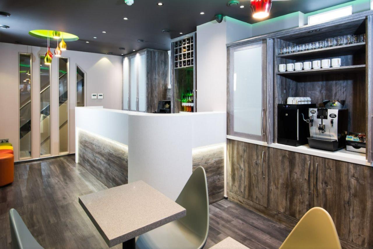 London Court Hotel Экстерьер фото