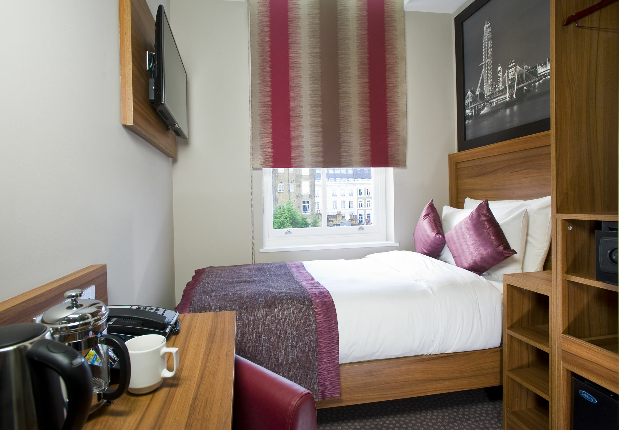 London Court Hotel Экстерьер фото